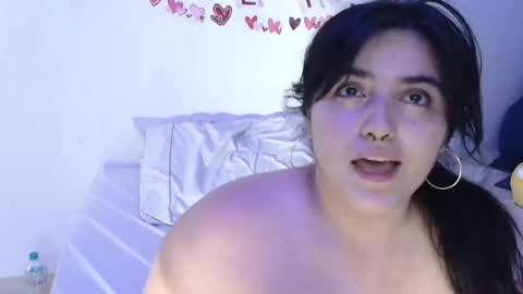 jessicared18 online show from February 18, 12:48 am