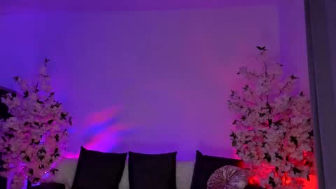 Gloria   online show from December 19, 2:23 am