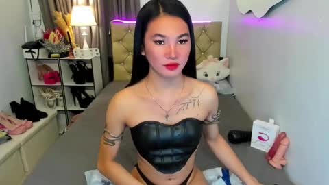 Snapshot of jessie_empress chatting on January 9, 3:01 pm Your naughty Jessie online show from January 9, 3:01 pm