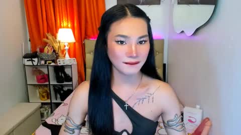 Snapshot of jessie_empress chatting on February 10, 5:19 pm Your naughty Jessie online show from February 10, 5:19 pm