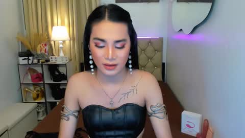 Snapshot of jessie_empress chatting on March 10, 10:34 pm Your naughty Jessie online show from March 10, 10:34 pm