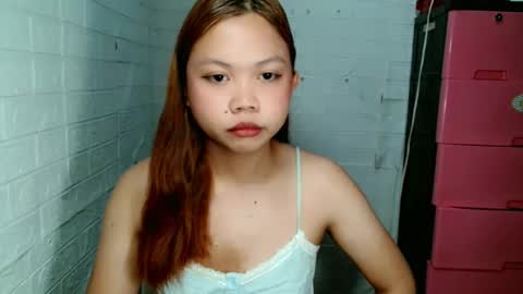 Jessie online show from May 4, 10:28 pm