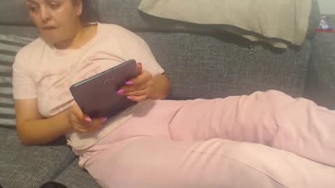 jessiestar3 online show from February 18, 6:04 am