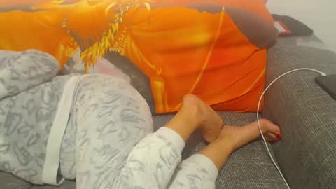 jessiestar3 online show from February 22, 3:34 am