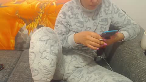 jessiestar3 online show from February 22, 1:13 pm