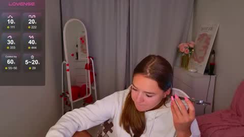 Jessi online show from February 20, 2:06 pm