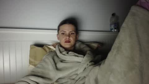 jessieryan online show from January 19, 3:43 am