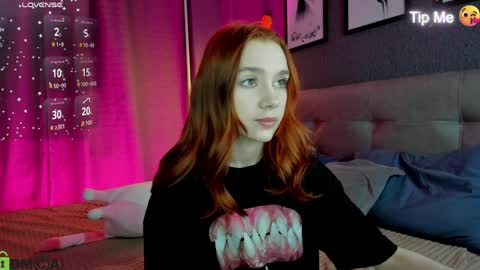 Snapshot of jessiexxiv chatting on March 27, 9:21 am Jessie online show from March 27, 9:21 am