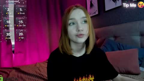 Snapshot of jessiexxiv chatting on May 5, 8:44 am Jessie online show from May 5, 8:44 am