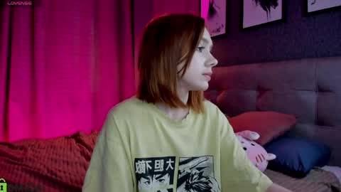 Snapshot of jessiexxiv chatting on May 7, 9:14 am Jessie online show from May 7, 9:14 am