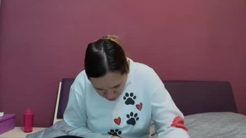 jessika97 online show from October 7, 5:37 am