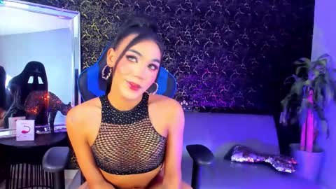 JESS online show from November 7, 8:36 am