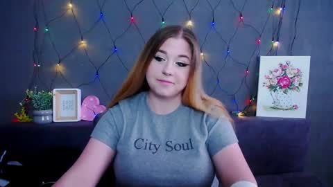 Jess online show from February 2, 8:02 am