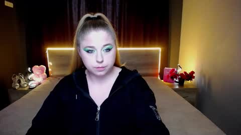 Jess online show from February 5, 7:57 am