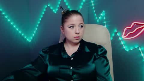 Jess online show from February 28, 7:42 am