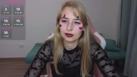 Jessy online show from October 31, 3:02 pm