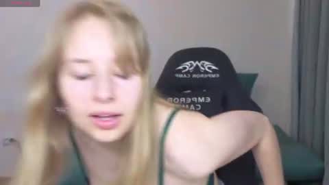 Jessy online show from July 13, 2:31 pm