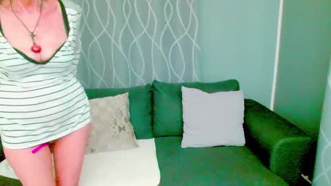 jessy curt online show from October 3, 10:34 am