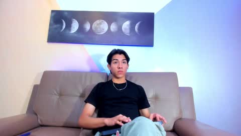 Jessy Mateus online show from December 11, 11:51 am