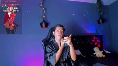 Snapshot of jessy_mateus_ chatting on November 15, 11:18 am JESSY MATEUS online show from November 15, 11:18 am