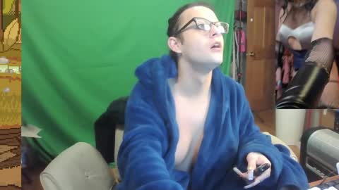 Snapshot of jessyboi0504 chatting on April 7, 10:05 am seductress Cyber Succubus online show from April 7, 10:05 am