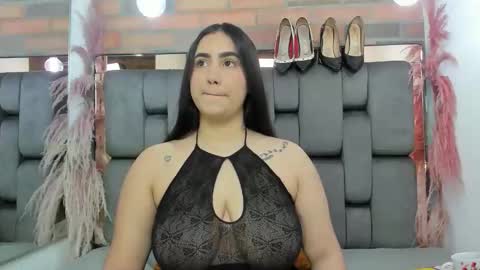 JESSY CORTES online show from November 5, 3:01 pm