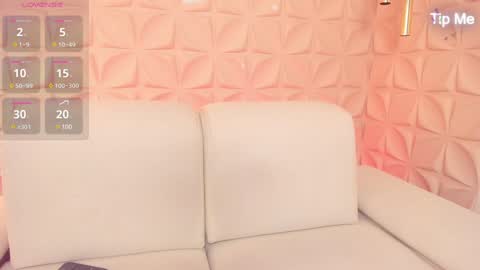 Jessy Morgan online show from January 29, 3:44 am