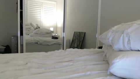 Snapshot of jessyqueen55 chatting on October 26, 10:10 am OnlyJessy online show from October 26, 10:10 am