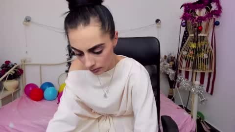 Jessy online show from January 3, 7:50 pm