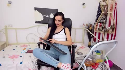 Jessy online show from January 20, 9:01 pm