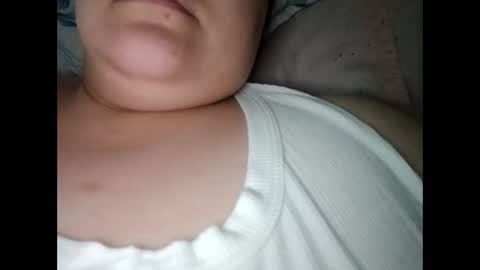 Snapshot of jessyxcuteee chatting on November 27, 9:22 am Jessy online show from November 27, 9:22 am