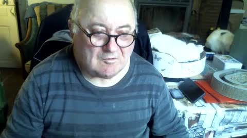 guy online show from February 11, 9:53 am