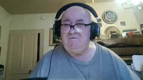 guy online show from February 10, 8:18 am