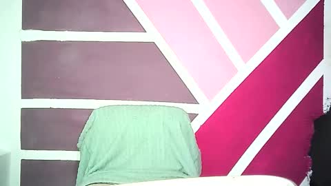 Snapshot of jet_clomet21 chatting on December 19, 5:36 am Ale online show from December 19, 5:36 am