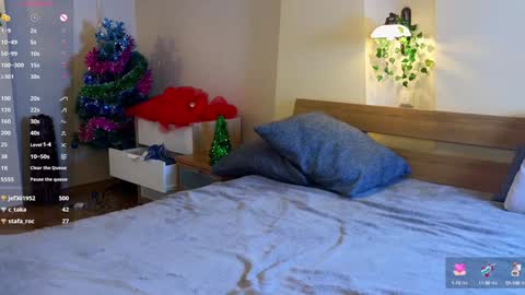 Snapshot of jettablock chatting on January 18, 10:17 pm Hi all. My name is Naomi and Im glad to see you in my room online show from January 18, 10:17 pm
