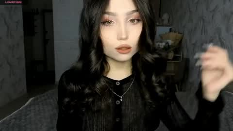 I am Gina ntmu Lets hit 10 Thumbs Up together online show from May 24, 4:17 am