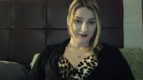 Jewel  no nude  online show from January 23, 7:51 pm