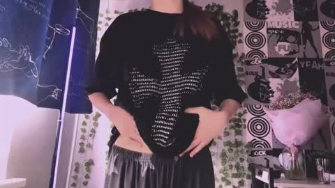 Snapshot of jewelldurham chatting on March 15, 12:22 pm Helgi online show from March 15, 12:22 pm