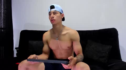 jey cox online show from February 13, 11:39 am