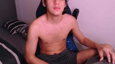 jey_foxx online show from October 24, 7:21 pm