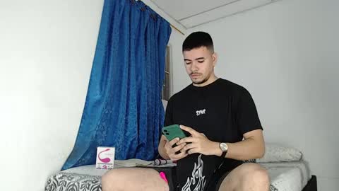 Snapshot of jeycob_happy97 chatting on September 26, 10:41 am Juan David online show from September 26, 10:41 am