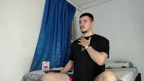 Juan David online show from November 6, 11:48 pm