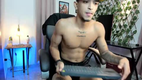 Jeyk Alex online show from September 25, 8:12 pm