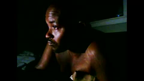 Snapshot of jezone200 chatting on November 27, 3:19 am J One 55 online show from November 27, 3:19 am