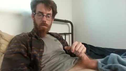 L online show from September 9, 6:18 pm