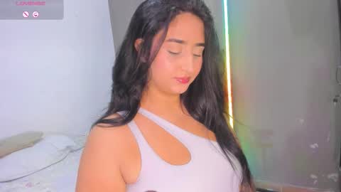 jhackelin  My independent account online show from October 21, 1:50 am