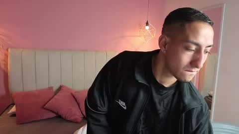 Snapshot of jhan_vassilis chatting on March 17, 10:40 am Jhan online show from March 17, 10:40 am