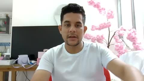 Snapshot of jhavi_01 chatting on July 30, 5:45 pm jhavi_01 online show from July 30, 5:45 pm