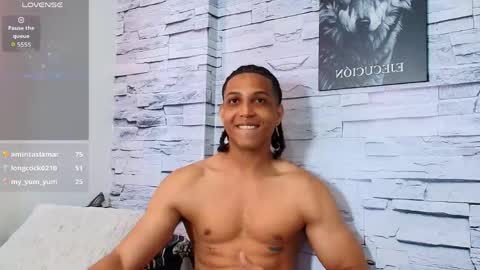 Snapshot of jhay_wheeler777 chatting on April 19, 6:10 pm jhay_wheeler777 online show from April 19, 6:10 pm