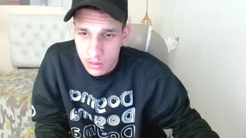 Jheider R. online show from December 8, 4:25 am